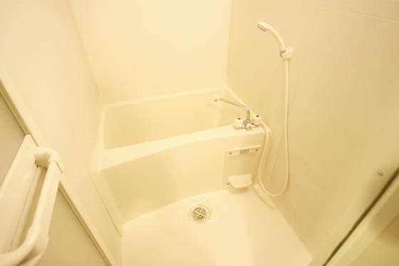 バス・シャワールーム　※掲載写真は同マンション別部屋参考写真となります。