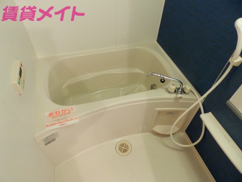 バス・シャワールーム　同型参考写真