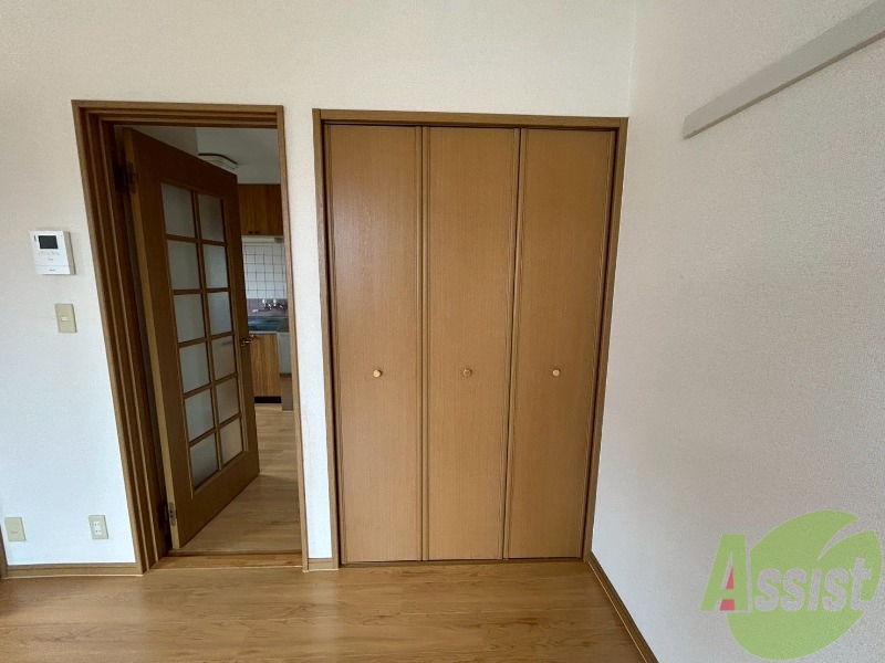 収納　大きめのクローゼット。