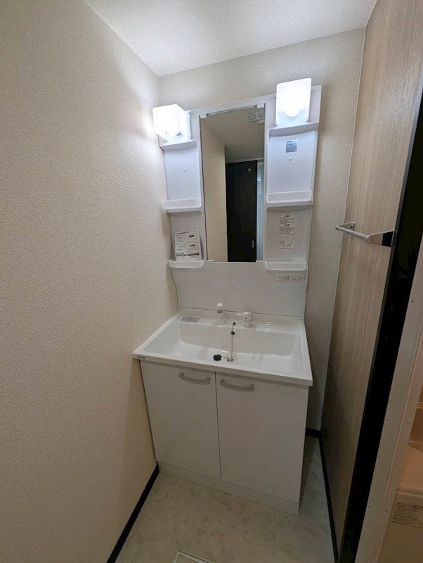 洗面設備　同仕様写真