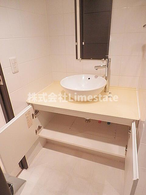 洗面設備　別部屋参考写真