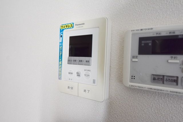 セキュリティ　★不意な訪問者も確認できる安心モニターホン★