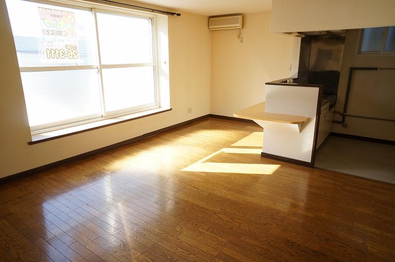 居室・リビング　リビング１