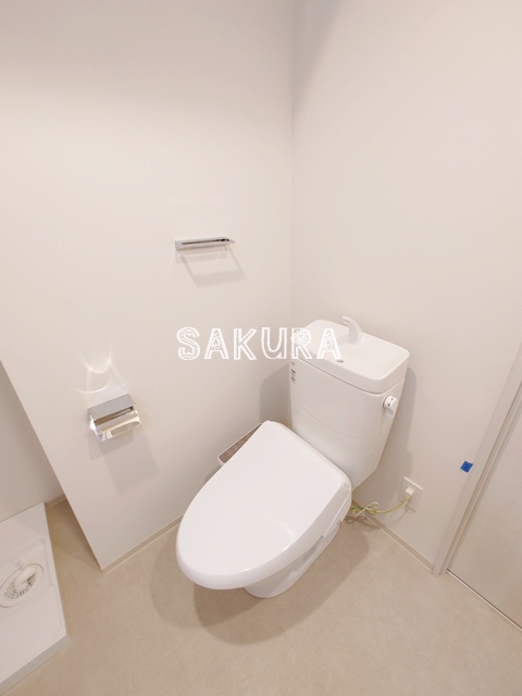 トイレ　嬉しい温水洗浄便座♪