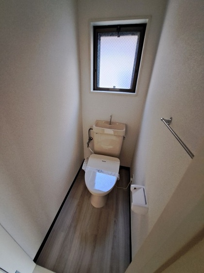 トイレ　※別部屋の写真です