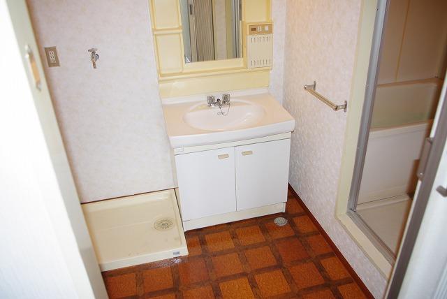 洗面設備　洗面所です