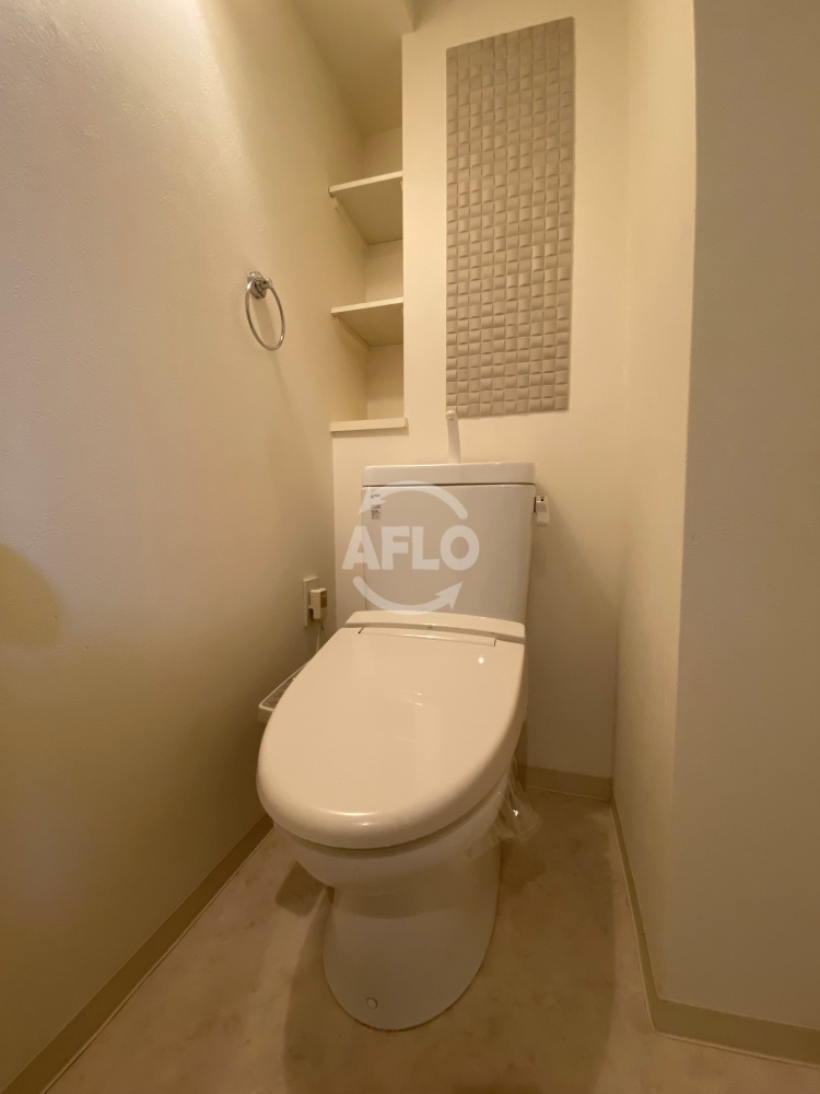 トイレ　WillDo堺筋本町(ウィルドゥサカイスジホンマチ)　温水洗