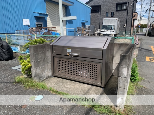 高校・高専　埼玉県立蕨高等学校（高校・高専）まで1284m