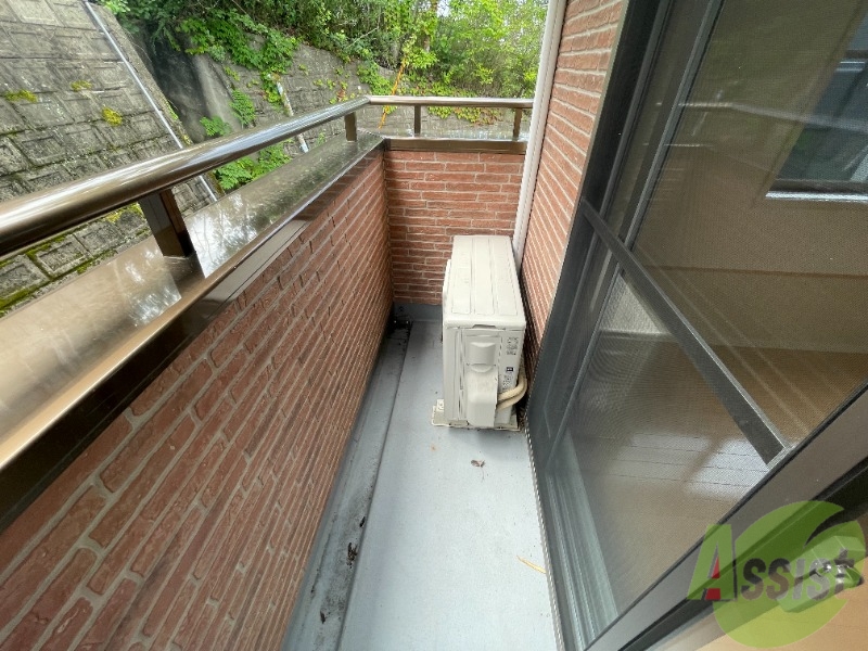 バルコニー　バルコニーはとても綺麗なので、外の空気を感じるのにベスト。