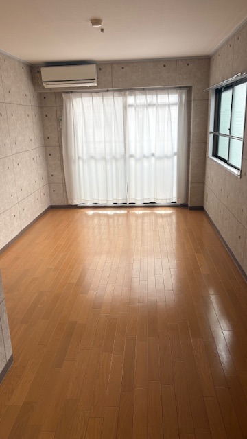 メゾンドール豊寿荘の居間写真