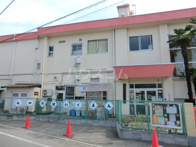 幼稚園・保育園　中野保育園（幼稚園・保育園）まで261m