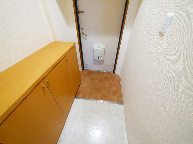 玄関　嬉しい収納付き