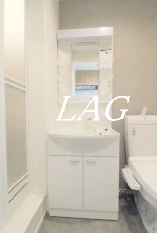 洗面設備　洗面台です。