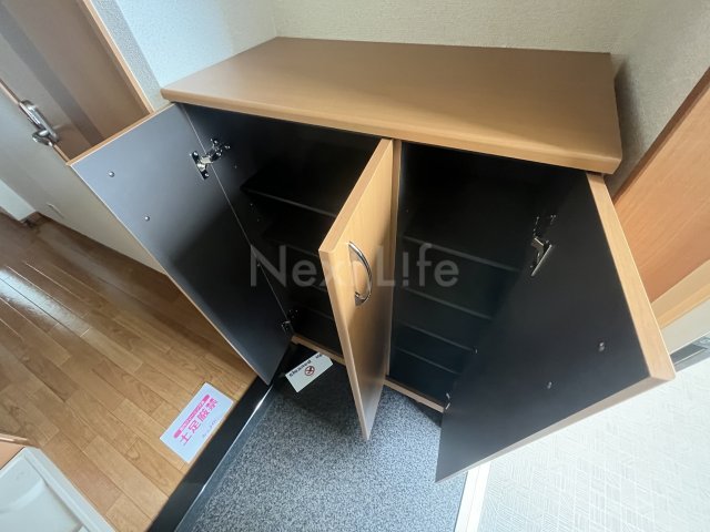 収納　ラフィーネ