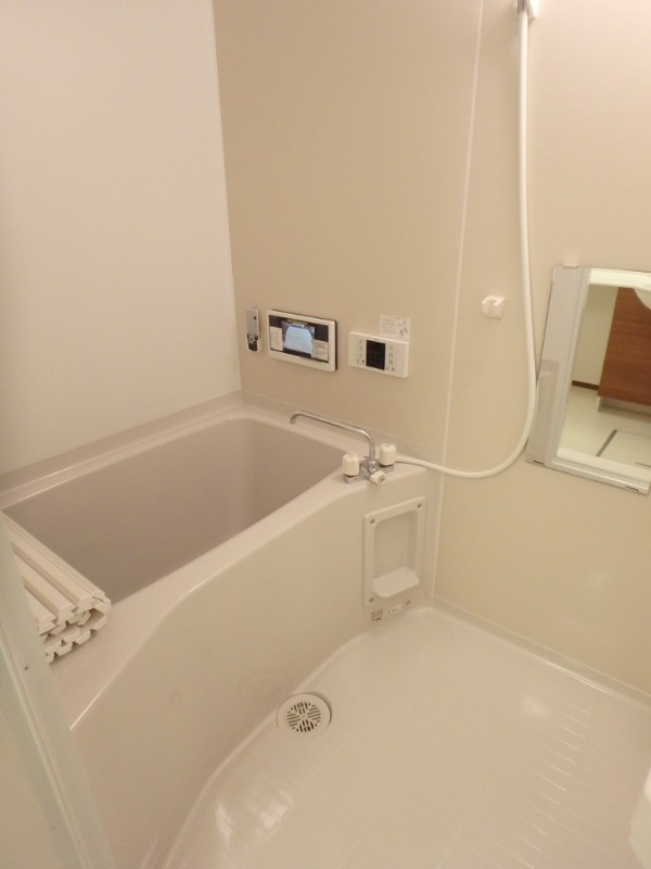 バス・シャワールーム　図面と現状に相違がある場合には現状を優先