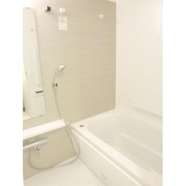 バス・シャワールーム　※写真は同タイプ住戸です。