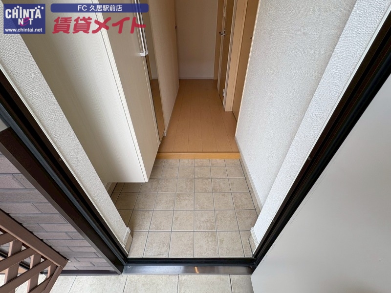 玄関　同型反転参考写真