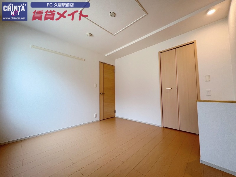 その他部屋・スペース　同型反転参考写真