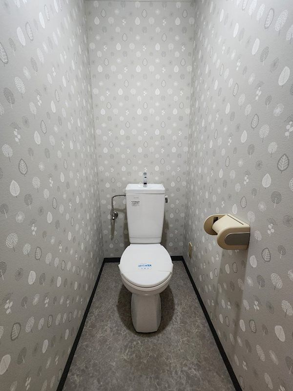 トイレ　トイレ