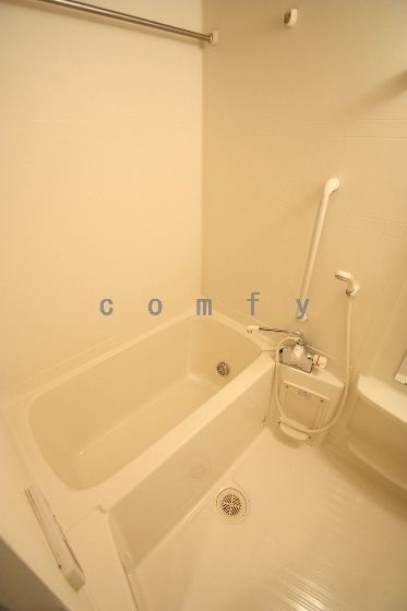 バス・シャワールーム　追焚き・浴室乾燥機付きバス