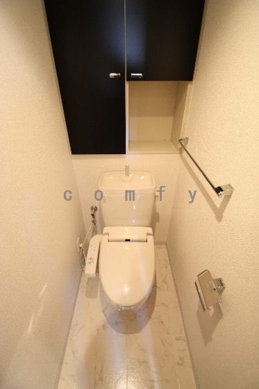 トイレ　ウォシュレット付きトイレ