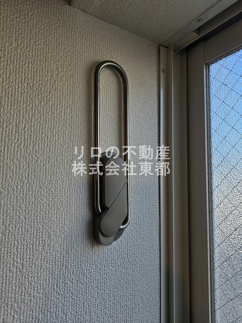 その他設備　室内物干し用金具付！雨の日や梅雨の時期に役立ちます！