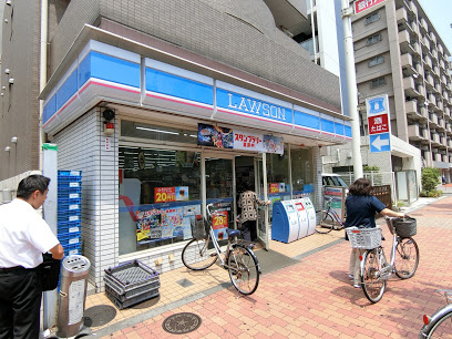 コンビニ　ローソン（コンビニ）まで224m