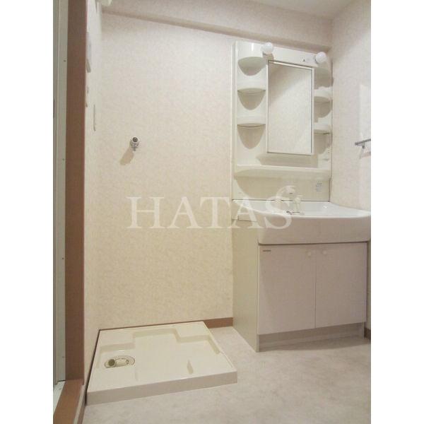 洗面設備　同物件別部屋です。