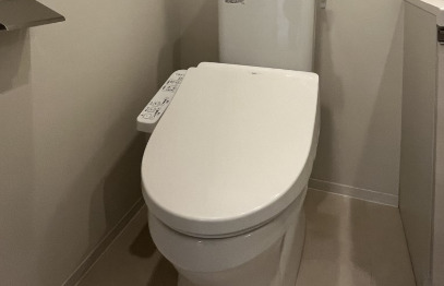 トイレ　※別部屋の参考写真です。