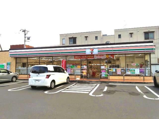 コンビニ　セブンイレブン前橋文京町店（コンビニ）まで550m