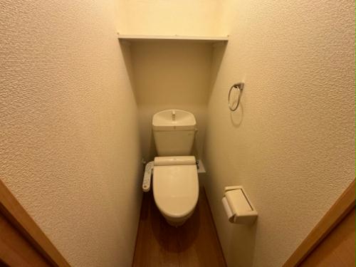 トイレ　設備・使用は号室により異なる為、現況を優先致します。