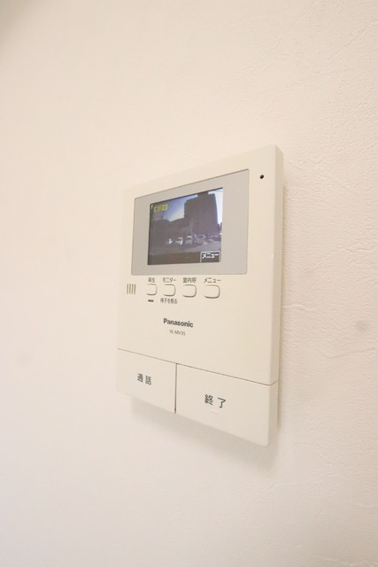 セキュリティ　ＴＶモニタ付きドアホンで安心♪