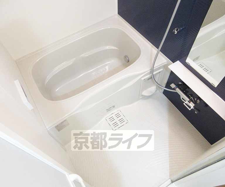 バス・シャワールーム　ゆったりしたスペース