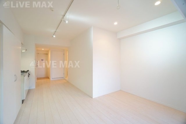 居室・リビング　※別号室参考写真※