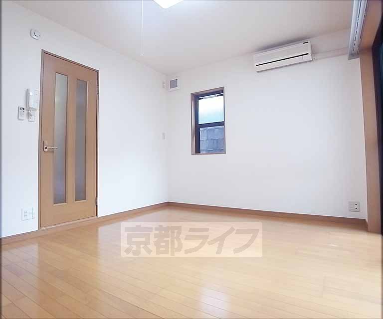 居室・リビング　室内ピカピカですよ・