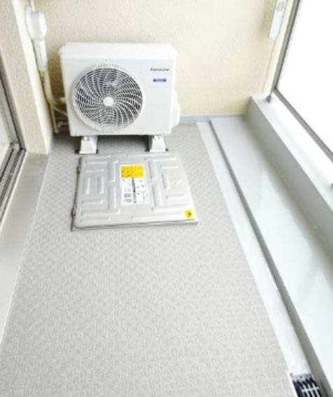 バルコニー　★洗濯物を干すスペース充分に取れます★