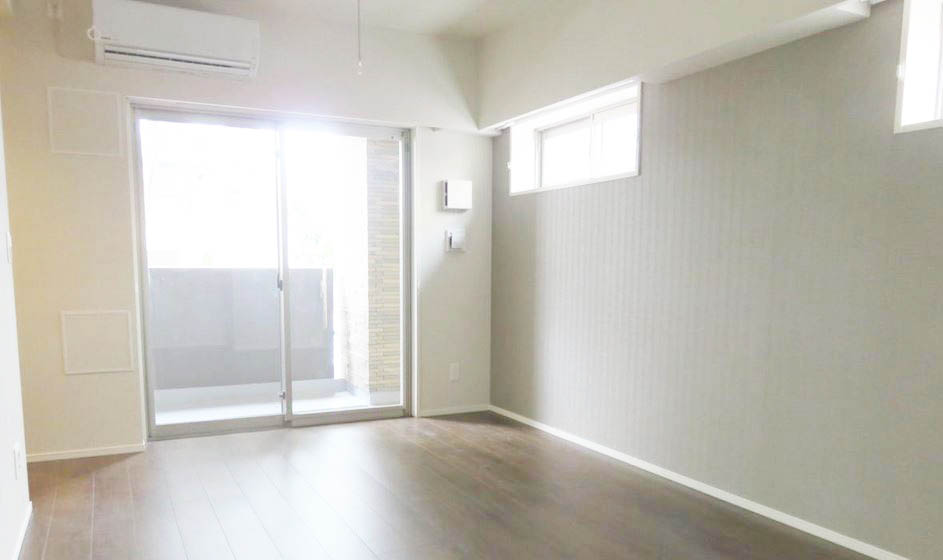 居室・リビング　★角部屋、二面採光、風通しも良好★