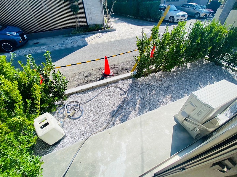 バルコニー　テラス