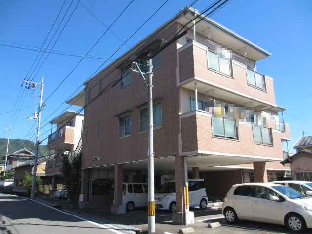 建物外観　2016年10月撮影