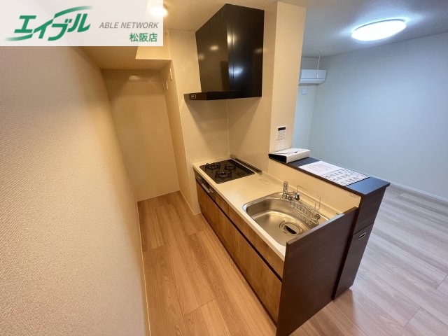 キッチン　同型参考写真