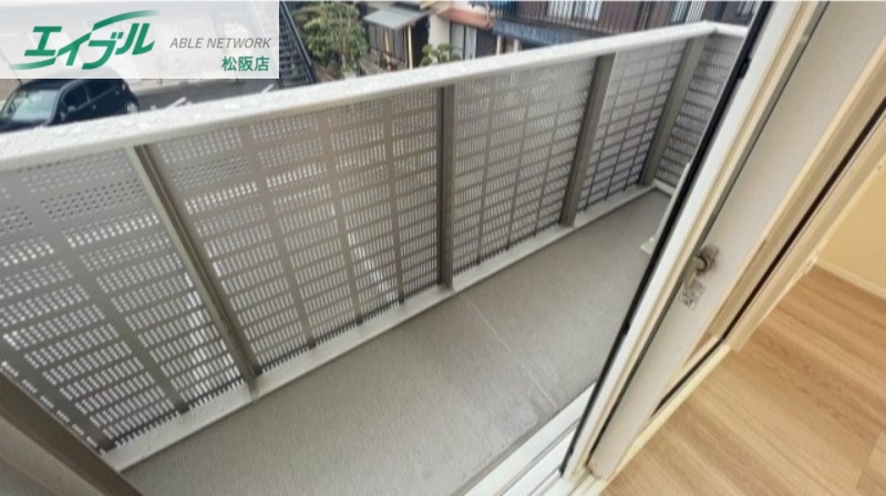 バルコニー　同型参考写真
