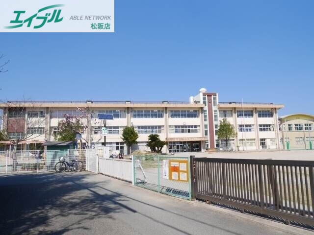 小学校　松阪市立豊田小学校（小学校）まで2036m