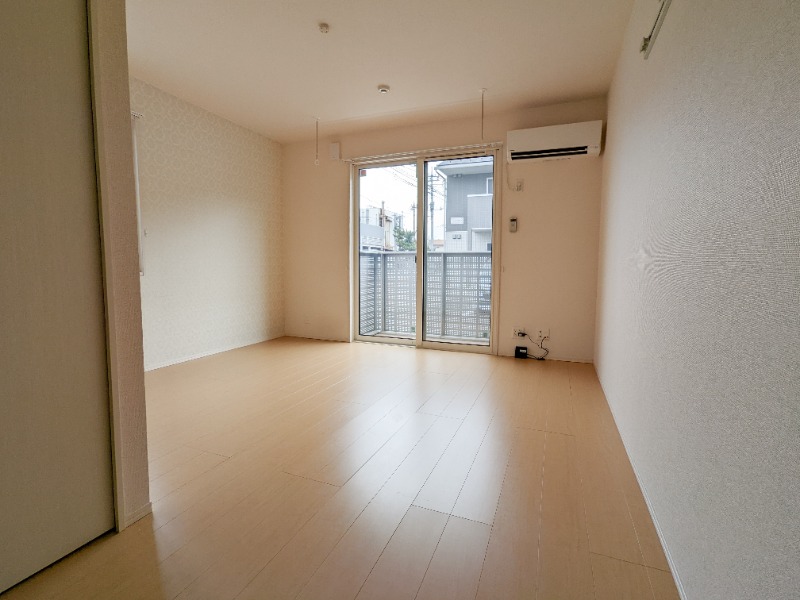 居室・リビング　図面と現状に相違がある場合には現状を優先