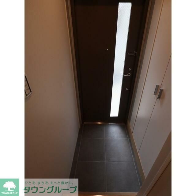 玄関　お部屋探しは株式会社　タウンハウジング　までお気軽にお問合…