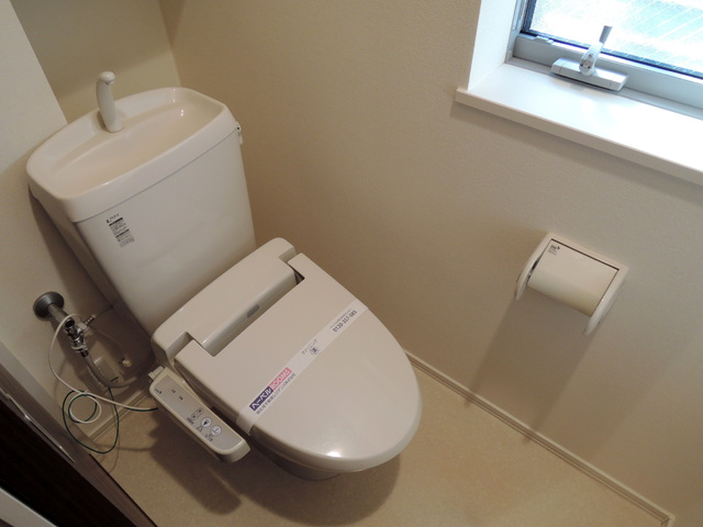 トイレ　★温水洗浄便座付きトイレ★