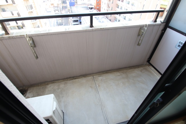 バルコニー　※別室の参考写真の為、現況優先です。