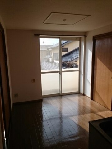 居室・リビング　ゆったりとした居間です