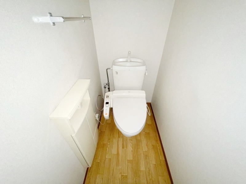 トイレ　図面と現状に相違がある場合には現状を優先