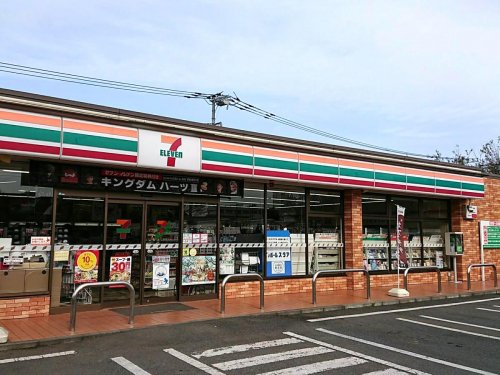 コンビニ　セブンイレブン 東村山久米川町3丁目店（コンビニ）まで357m