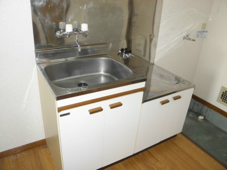 キッチン　＊別部屋参考写真